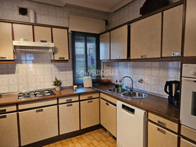 Foto e268783a-3e7a-404b-aa3d-fe701f046356. Appartement avec parking dans Concepción Madrid
