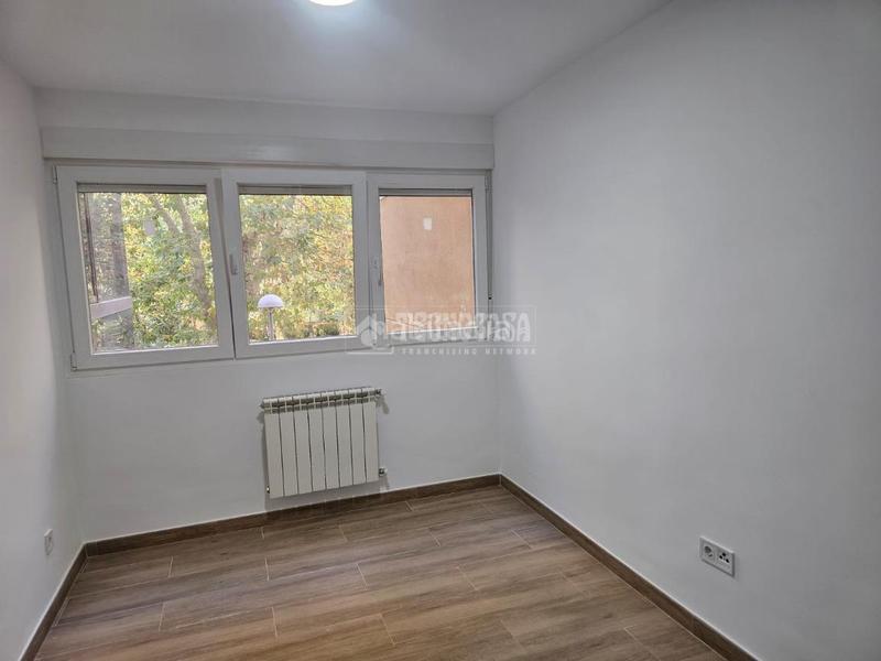 Foto daca71d4-3741-4abc-80cc-02cafcd6f8d5. Alquiler piso  en alquiler en Salvador Madrid