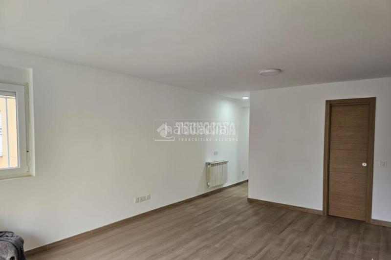 Foto 6c038332-95cc-4e9c-a7e6-e16dbd9f1848. Location appartement avec chauffage dans Salvador Madrid