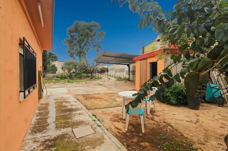 Foto b38c3905-e069-4533-a399-791659254003. Chalet in n/a in Catadau
