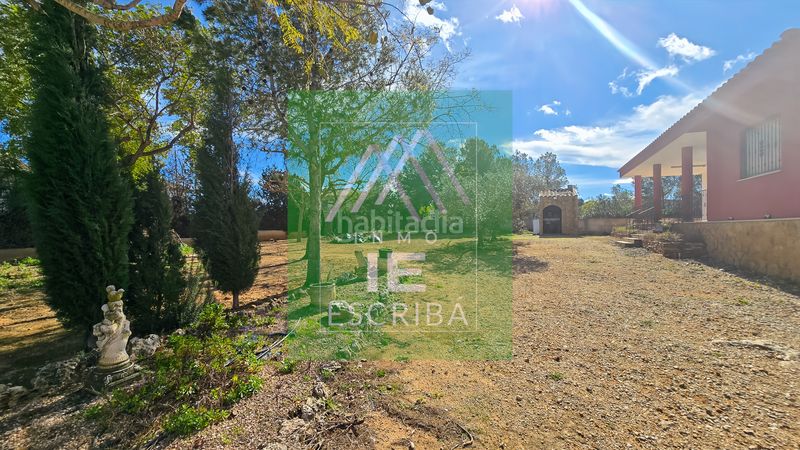 Foto 96f3e3d5-2333-4d3a-a2c2-3c565cdf640a. Chalet in urbanizacion lloma molina 13 in Catadau
