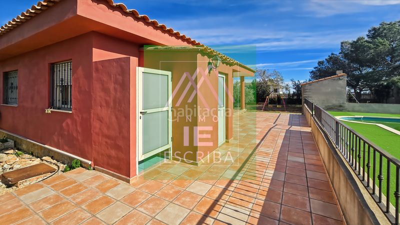 Foto e5ad7e50-dcb9-40fe-a628-4ece07077cfc. Chalet in urbanizacion lloma molina 13 in Catadau