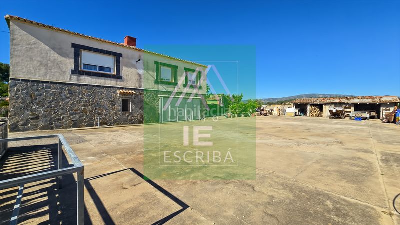 Foto bedcece0-9025-40bb-b762-ea47d7656a46. Xalet amb xemeneia calefacció aparcament piscina a Catadau