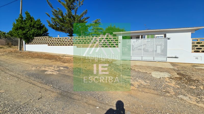 Foto f05e3ef7-1697-46a6-9877-af64a555de56. Xalet amb xemeneia calefacció aparcament piscina a Catadau