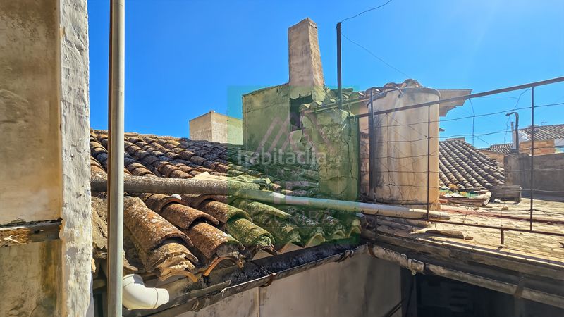 Foto f2eeadc5-c0d8-4df6-875a-78fe5e2b13ba. Casa a carrer nou 16 a Catadau