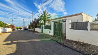 Chalet in Carrer almussafes 31. Chalet en venta, urb. lloma pagà, catadau (valencia)