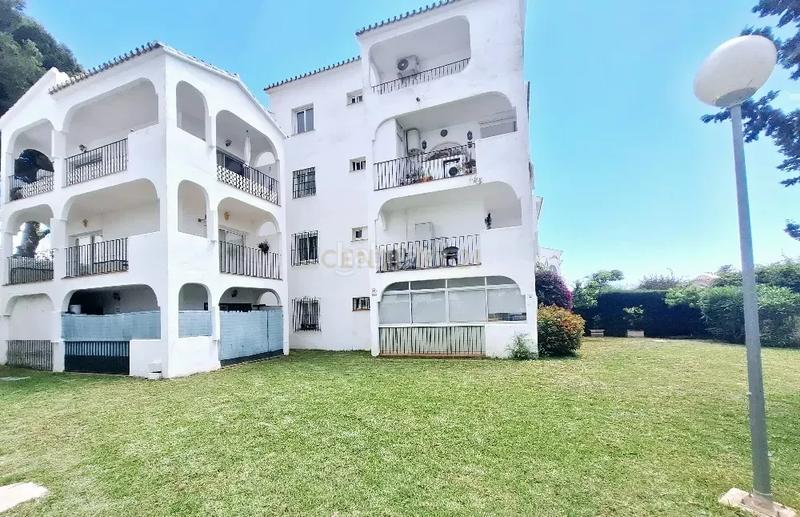 Foto 41a7abb6-23c2-4a03-bba0-8b55cd33d09e. Appartamento con piscina in Calahonda Mijas
