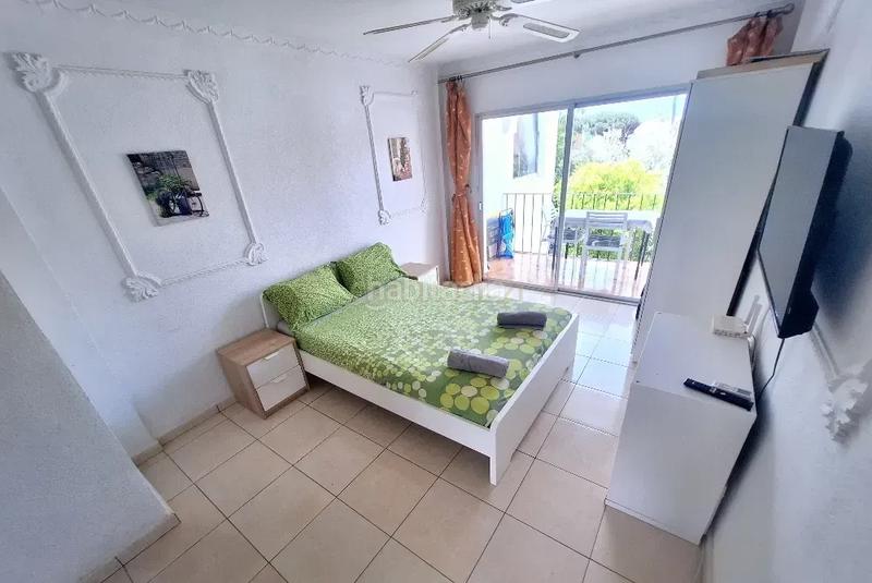 Foto f5fa2908-9d64-4235-971e-b75626ff1ee6. Appartamento con piscina in Calahonda Mijas