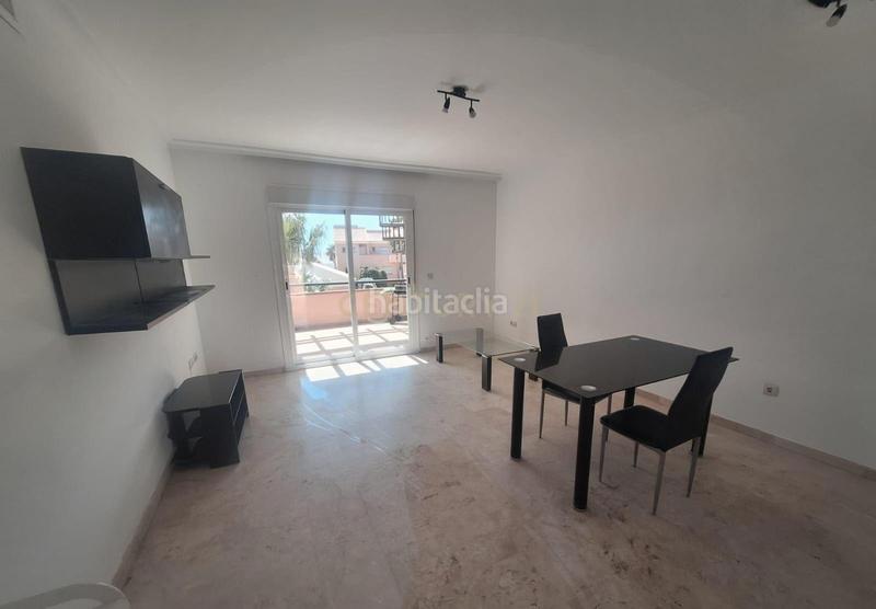 Foto 61a5c8bd-df66-4b3d-8ec1-25bdd26ab295. Piso en Riviera del Sol Mijas