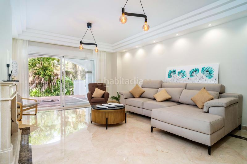 Foto 07968072-081e-4218-9fd4-babfe081ce6e. Appartamento in calle lago de los cisnes in Nagüeles Alto Marbella