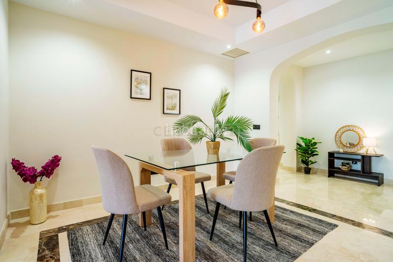 Foto 664401c8-8309-4d99-b6e1-ecb03df8c4e4. Appartamento in calle lago de los cisnes in Nagüeles Alto Marbella