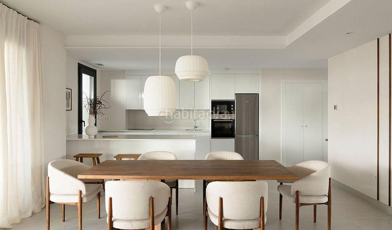 Foto 0e993620-c8a5-4b69-a968-e6d2cddc891e. Apartament a urbanizacion los altos de los monteros a Marbella