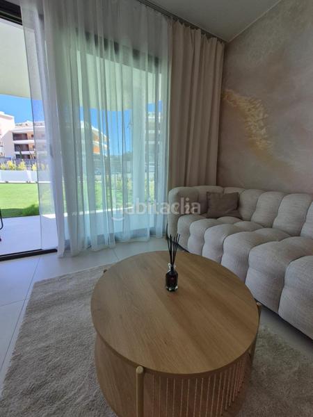 Foto d4e53fe4-5419-455d-bdae-14bc05e2a7df. Ground floor in avenida Fuengirola in El Higuerón Fuengirola