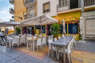 Traspàs Local Comercial a C. moncayo, 37, 29640 fuengirola, málaga, spain 35. Venta de restaurante de alta demanda en fuengirola la reina de l