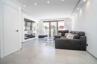Casa a Bello Horizonte - Lindasol. Magnifica vivienda unifamiliar