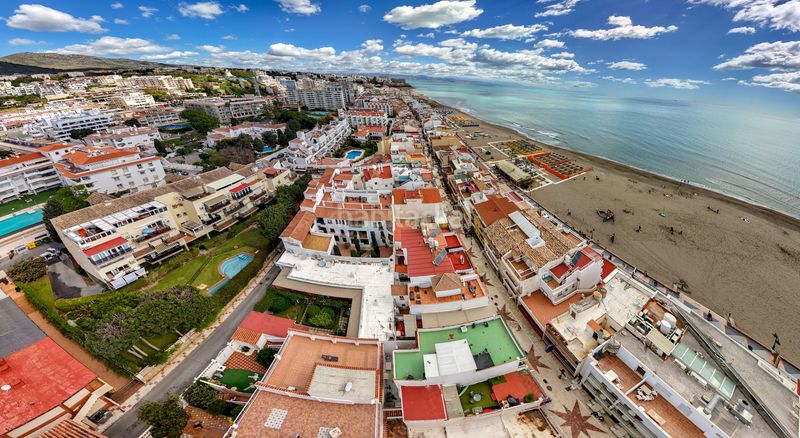 Foto ce672596-11d8-491a-abf1-7e8526ccb1e8. Fondo rustico in calle bulto in La Carihuela - Los Nidos Torremolinos