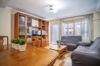 Pis  Calle beethoven, 4, málaga, spain. Luminoso piso de 3 dormitorios con terraza en uno de los barrios