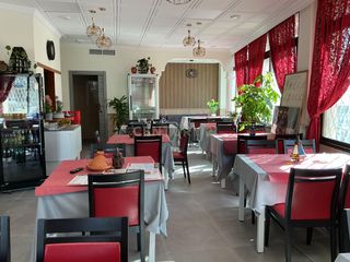 Traspàs Local Comercial a Calle tamarindos, benalmádena, spain. Excelente oportunidad de traspaso en benalmádena  local con alta