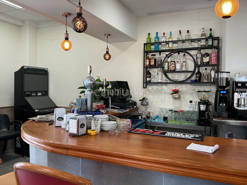 Foto e90e0319-be21-4aca-a997-e0a757459379. Traspaso local comercial en calle tamarindos excelente oportunidad de traspaso local con alta visibilidad en Benalmádena