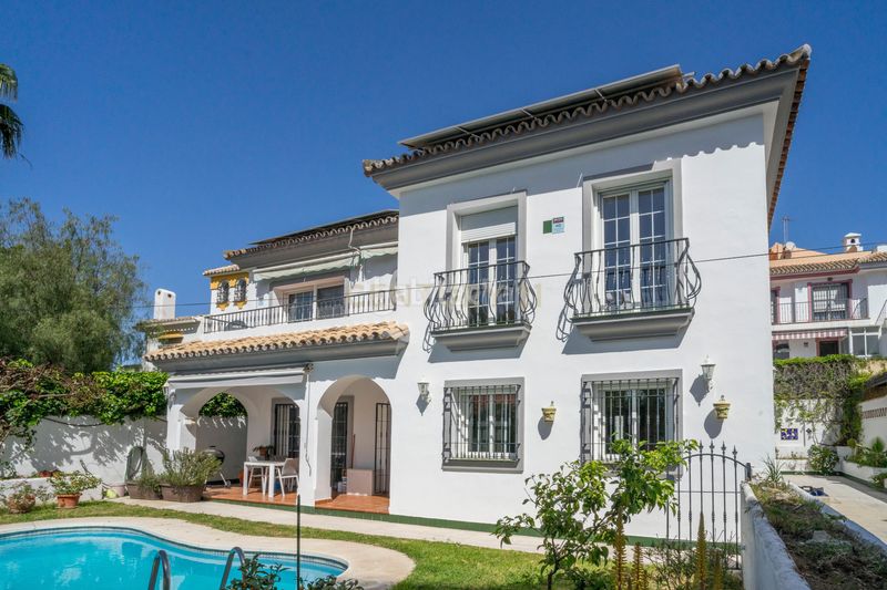 Foto 16466575-ad96-418e-8e3b-dcae37fc19bf. Casa in cm condesa 26 Fuengirola (málaga) in Castillo Sohail - Myramar Fuengirola