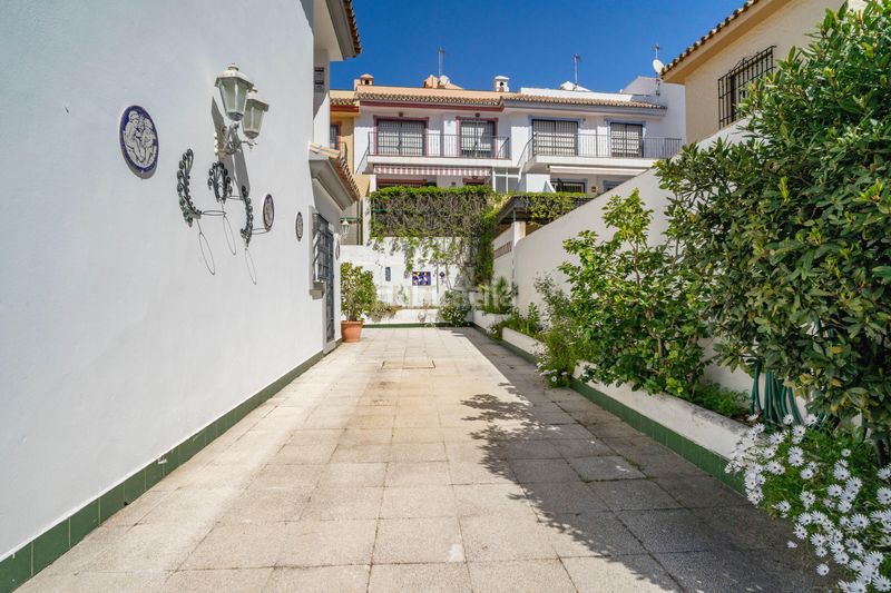 Foto 8bc51665-2a39-4f53-8cfc-cdd31219a75d. Casa in cm condesa 26 Fuengirola (málaga) in Castillo Sohail - Myramar Fuengirola