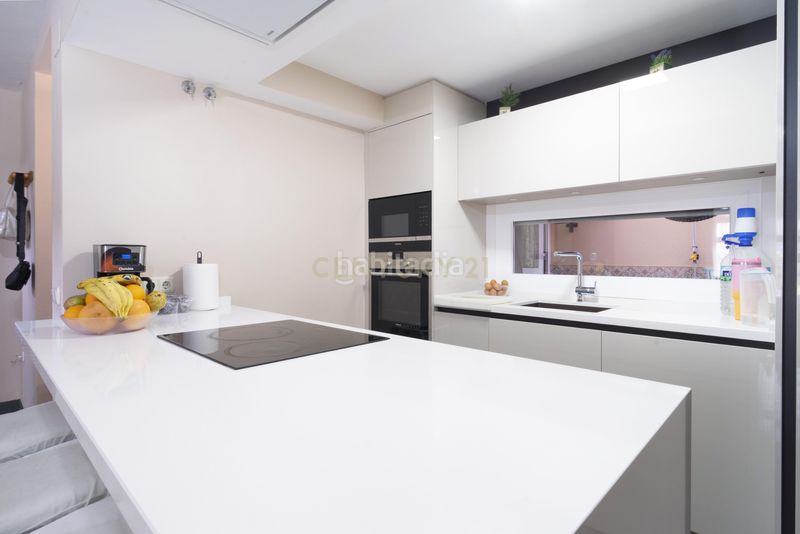 Foto 1c66053b-e289-46e4-b69f-f16c3f4b7a98. Casa adossada a Campanillas Málaga