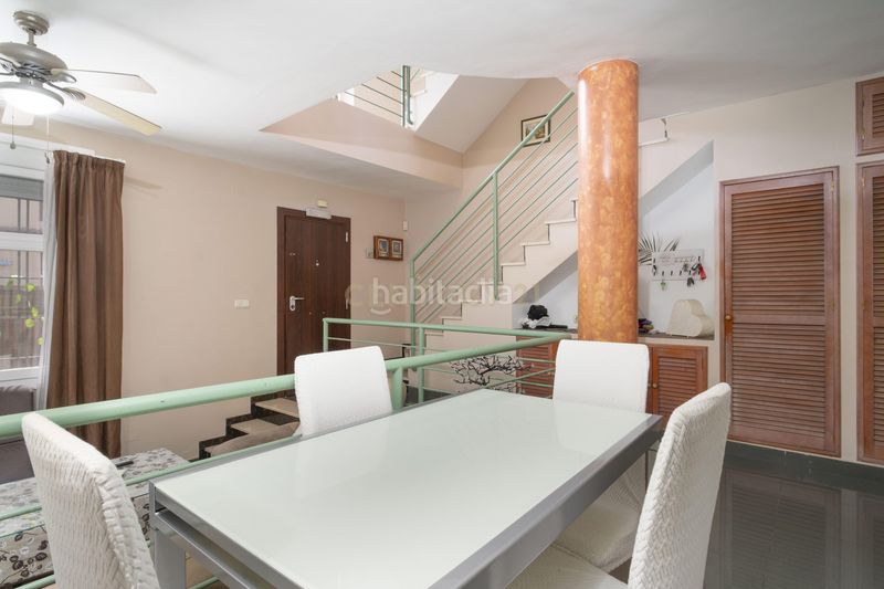 Foto 78ce026f-a00f-4c3e-bbfe-f3cc4a30c3f6. Casa adossada a Campanillas Málaga