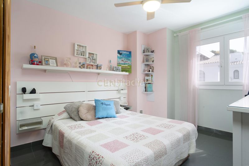 Foto 8e047296-77e7-4295-98bb-c47eef2d5890. Casa adossada a Campanillas Málaga