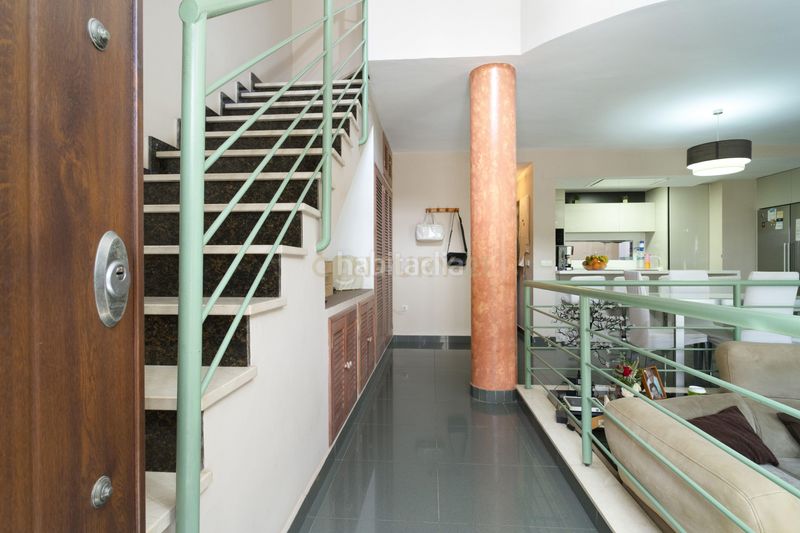 Foto b0baff68-11cd-4a89-8ffe-3d774b182c03. Casa adossada a Campanillas Málaga