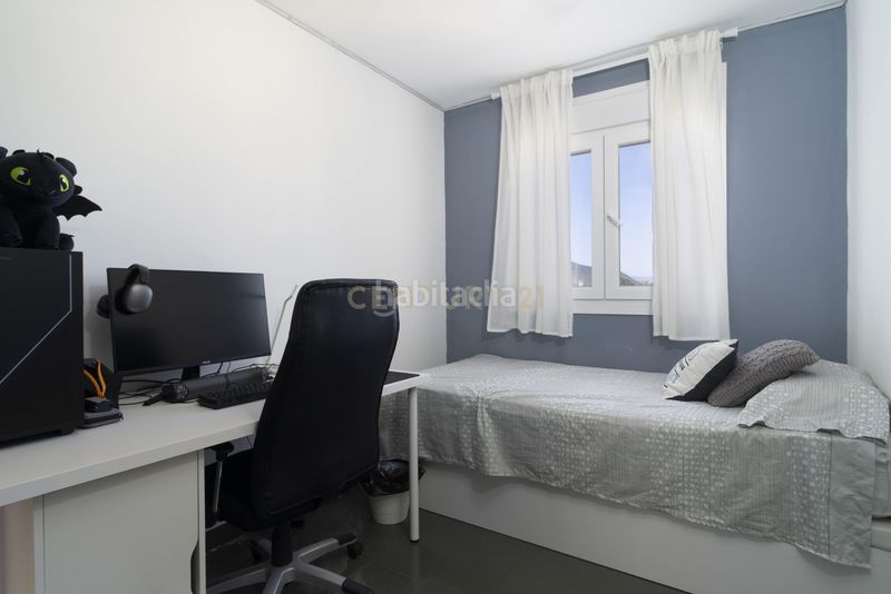 Foto f845552f-a628-46ca-874f-15a3b73f2fe3. Casa adossada a Campanillas Málaga