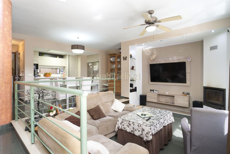 Foto ff23f32c-80a1-468c-aa0d-2ae73ec2c7e9. Casa adossada a Campanillas Málaga