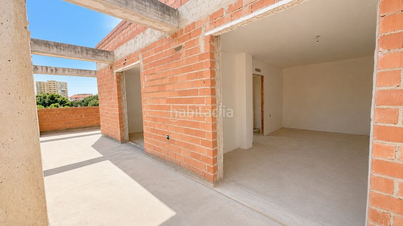 Foto eaaba760-e195-49e9-8505-d19fd4e9cc63. Edifici a calle cañadas a Las Cañadas Mijas