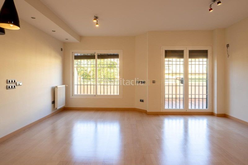 Foto b607a3e3-fb14-4b0a-b8d6-7386772a3686. Casa amb aparcament piscina a Los Pacos Fuengirola