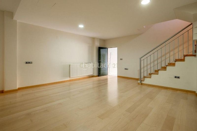 Foto ce615a3f-082d-42ff-b858-0e66d38ad6f8. Casa amb aparcament piscina a Los Pacos Fuengirola