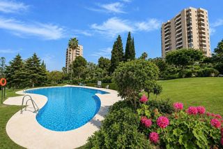 Apartament  Av prado del 14 edf zumayamarbella (málaga) 10. Apartamento de 1 dormitorio en torres de aloha, nueva andalucía