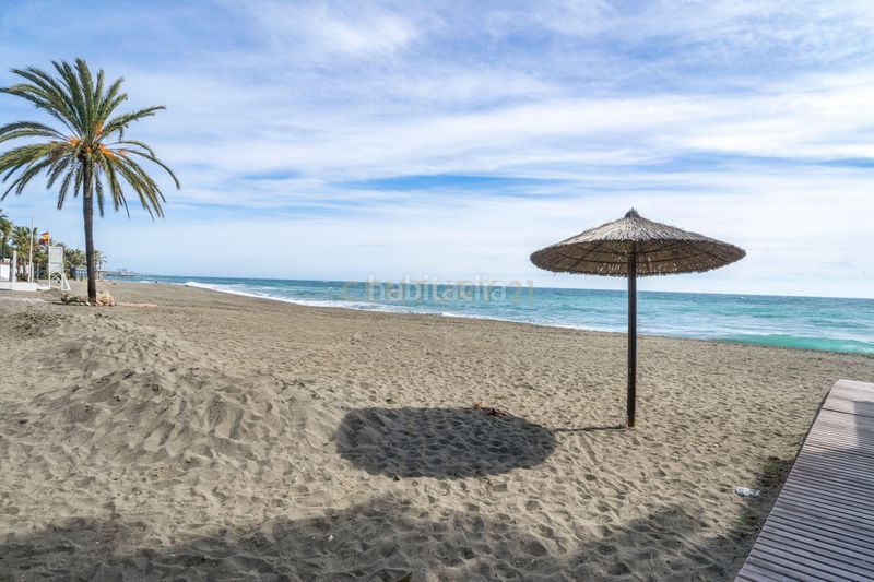 Foto 23a402c9-b2ce-4551-928a-24b2fbcc1778. Piso en calle alonso de bazán piso en Playa Bajadilla - Puertos Marbella