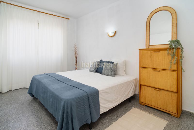 Foto a4cc071f-d75c-47b8-8051-bcaacf45a8a4. Piso en calle alonso de bazán piso en Playa Bajadilla - Puertos Marbella