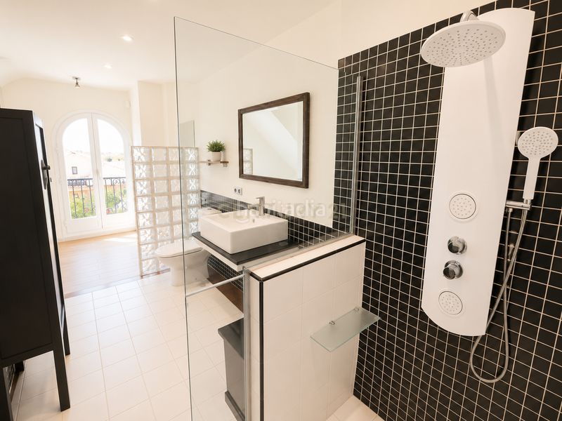 Foto 254f728b-4a9f-456c-b5f1-d971732e468d. Duplex in av. piedramar in Nagüeles Alto Marbella