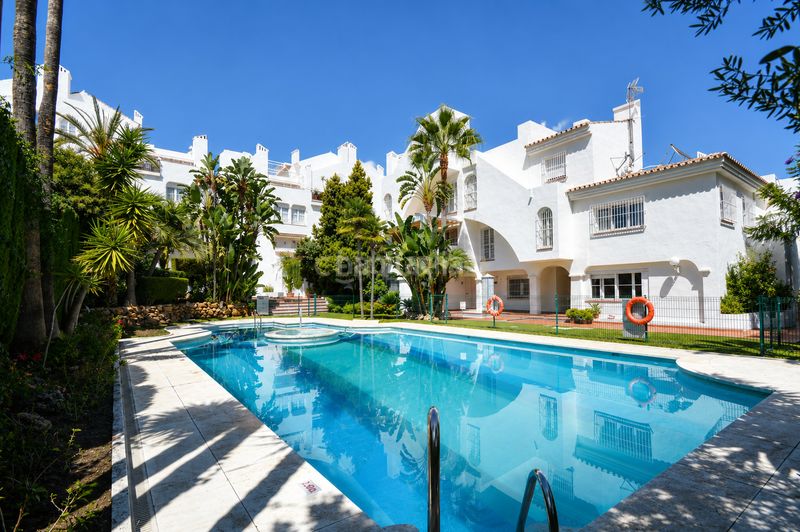 Foto e9c77235-5cea-479b-b656-26f82e072597. Duplex in av. piedramar in Nagüeles Alto Marbella
