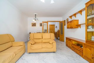 Pis a Calle ceuta, estepona, spain 19. Magnífico piso en una de las mejores zonas de estepona, a solo 2