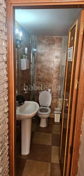 Foto d5a4a8de-6547-4c76-b84d-28a711441728. Traspaso local comercial en calle sagitario traspaso restaurante con amplia terraza en arroyo de la miel en Benalmádena