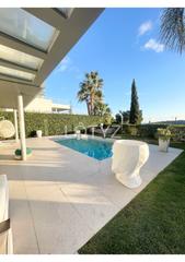 Lloguer Xalet a Vilassar de Dalt. Villa de lujo con diseño contemporáneo y vistas al mediterráneo