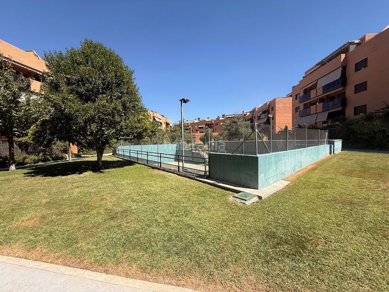 Foto 039c8157-0f93-426d-9f12-8ef1f9eb38c5. Lloguer àtic amb piscina a Yebes - valdeluz Yebes