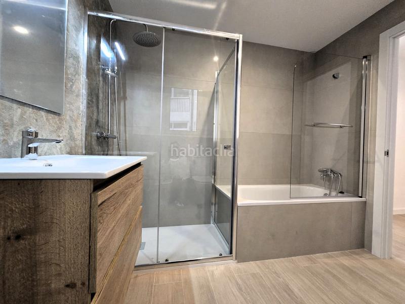 Foto 75636a9e-444f-44c4-b661-c3c7c07ccb72. Flat in Santa Catalina - Canteras Palmas de Gran Canaria (Las)