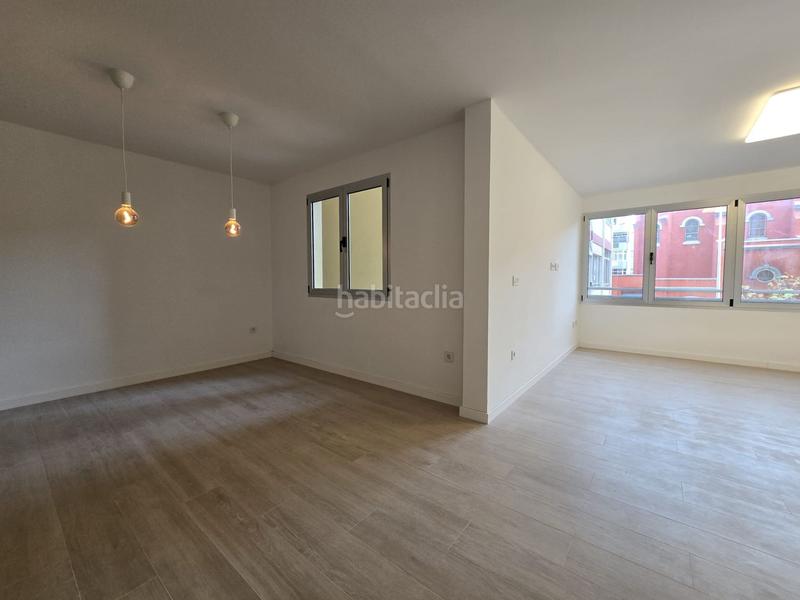 Foto d7659aaf-e700-41f9-aa06-785c8d13a7fb. Flat in Santa Catalina - Canteras Palmas de Gran Canaria (Las)