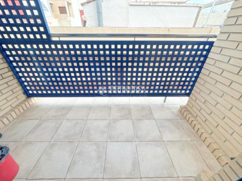 Foto c29886bc-5faf-41e8-b89d-b9c4f2a5d453. Piso  en venta o puerto o en playa puerto de Sagunto Sagunt