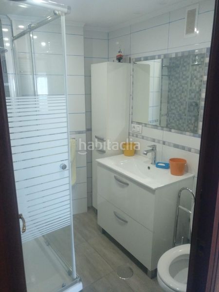 Foto 44dfe75b-3241-43bc-9c0e-38af3c0de32f. Alquiler piso vivienda ideal estudiantes en Riazor - Visma Coruña (A)