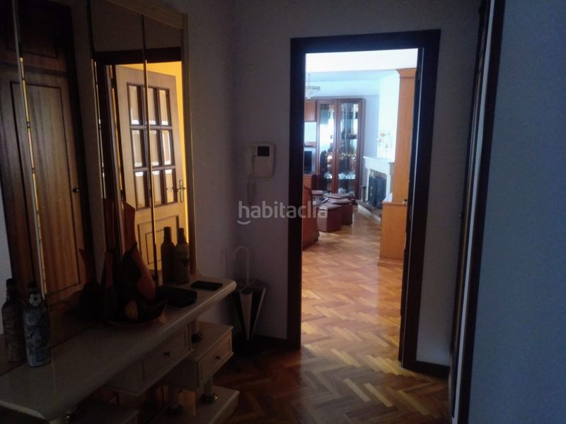 Foto acdeeaa1-63e2-4386-a081-27e207fce9d0. Alquiler piso vivienda ideal estudiantes en Riazor - Visma Coruña (A)