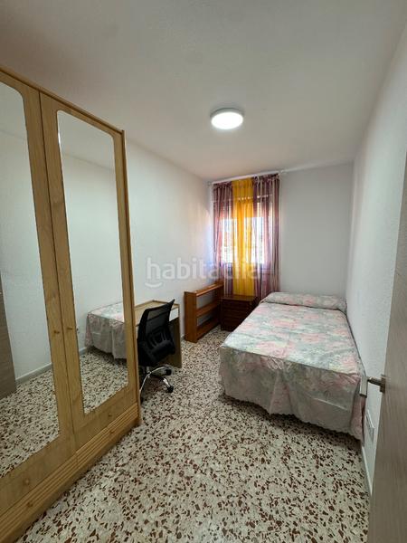Foto cd69260b-ba26-4ff6-b65d-bfa73e3661cc. Location appartement dans Ciudad Jardín - Tagarete - El Zapillo Almería