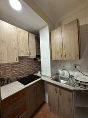 Pis a Oliveros - Altamira. Planta baja en venta almeria centro
